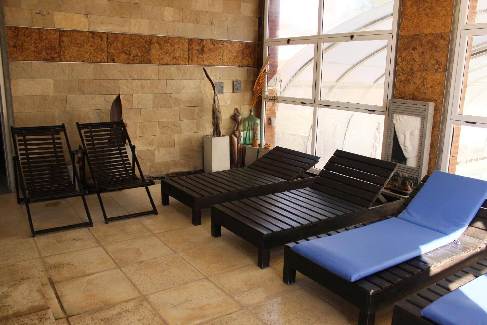 Apart & Hotel Neptuno فاليريا ديل مار المظهر الخارجي الصورة